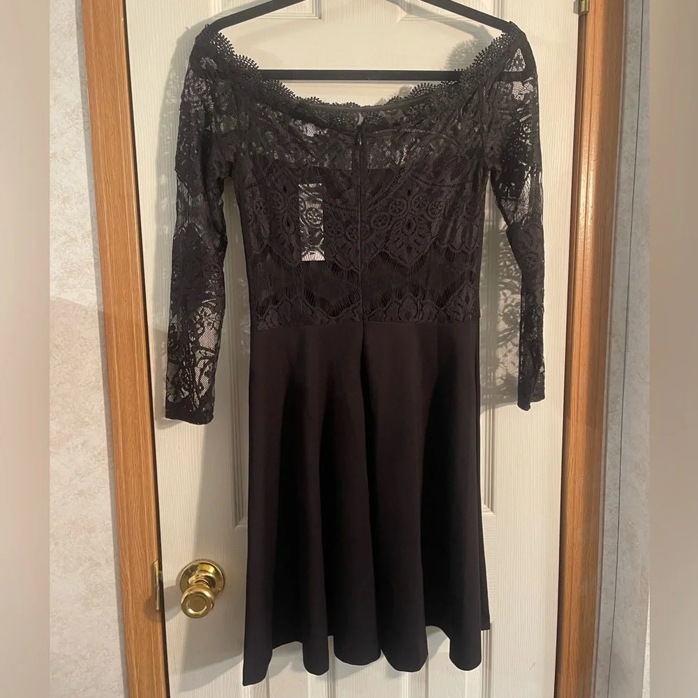 NWT BB DAKOTA Lace Off the Shoulder Black Knee Length Dress - Picture 9 of 14